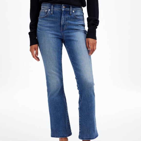 Brand new Madewell petite kick out crop jeans in Oneida wash - Picture 1 of 3